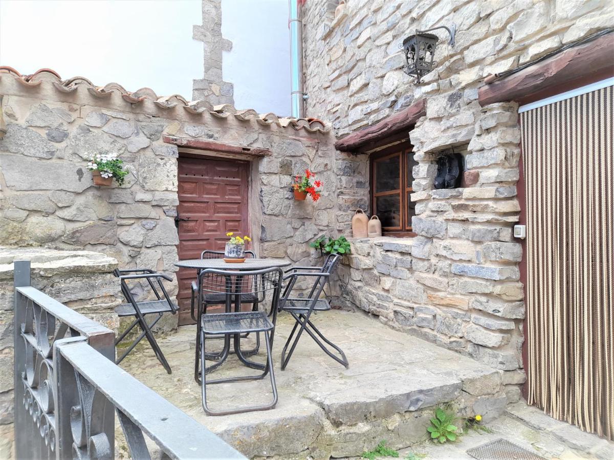 Casas de trevijano Cañon del rio leza jardin y barbacoa Soto en Cameros Exterior foto